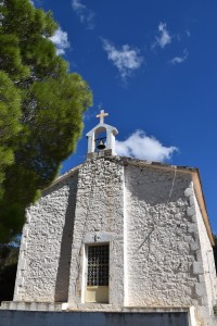 Small church in the countains of the Peleponnese